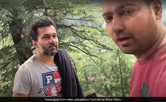 'केवल हम ही बचे हैं' : हिमाचल भूस्खलन में बचे लोगों का VIDEO आया सामने, देखकर रौंगटे खड़े हो जाएंगे