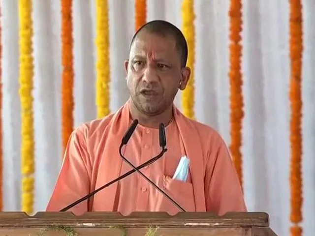 यूपी : CM योगी ने नवनियुक्त मंत्रियों को बांटे विभाग, जानें- किसको क्या मिला?
