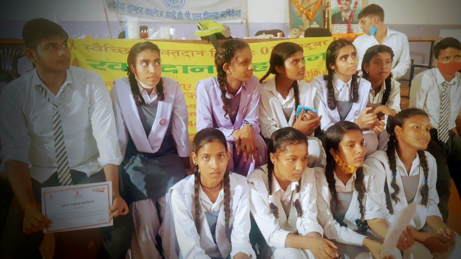 ऋषिकेश : छात्रों ने पहली बार किया रक्तदान, बोले- हर किसी को ब्लड डोनेट करना चाहिए