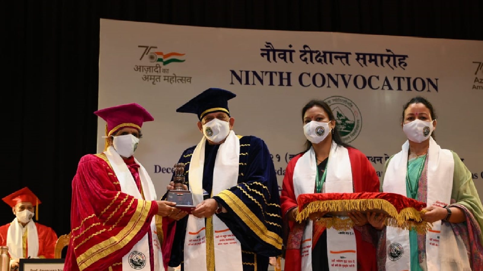 Exclusive Video: क्या हुआ जब जनरल रावत अपने गांव पहुंचे? दूसरे VIDEO में देखें कैसे कविता से यूथ में भरा जोश