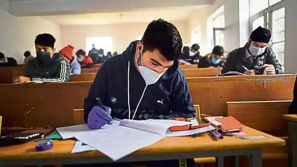 The Indian Institute of Technology (IIT) Bombay will now conduct JEE Advanced 2022 on 28 August.