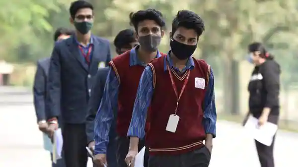 The ICSE, ISC Semester 2 exams 2022 is scheduled to commence from 25 April 25, while CBSE term 2 exams will be held from 26 April.