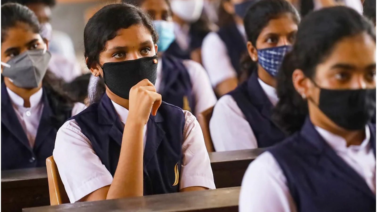 उत्तराखंड में चैरिटी के नाम पर चल रहे 30% प्राइवेट स्कूल, फिर भी फीस चार्ज के नाम पर मचा रखी है लूट