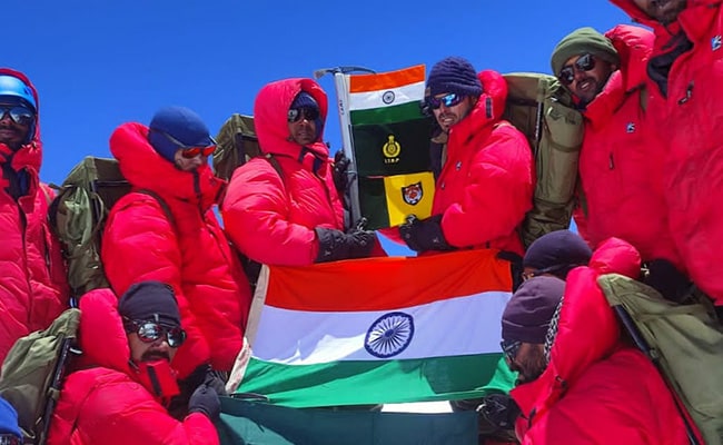 ITBP की पर्वतारोही टीम ने 24 हजार फीट ऊंची माउंट अबी गामिन चोटी पर की चढ़ाई