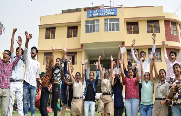 CBSE Board Result 2022: 12वीं का रिजल्ट cbse.nic.in पर जारी, इस साल का पास प्रतिशत 92.71 
