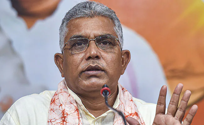 CBI के कुछ अधिकारियों की TMC के साथ