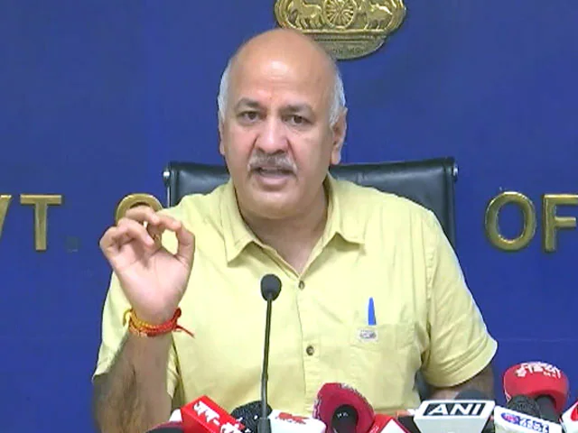"केवल ‘परिवारवाद’ नहीं, ‘दोस्तवाद’ भी खत्म होना चाहिए", मोदी सरकार पर मनीष सिसोदिया का हमला