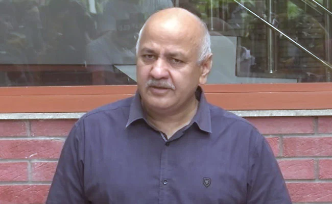 व्यापार को लेकर छात्रों के नए विचार बेरोजगारी से निपटने में मददगार हो सकते हैं: मनीष सिसोदिया