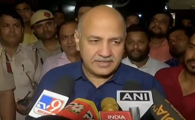 सीबीआई मेरा मोबाइल फोन तक लेकर चली गई, 14 घंटे चली रेड के बाद बोले मनीष सिसोदिया