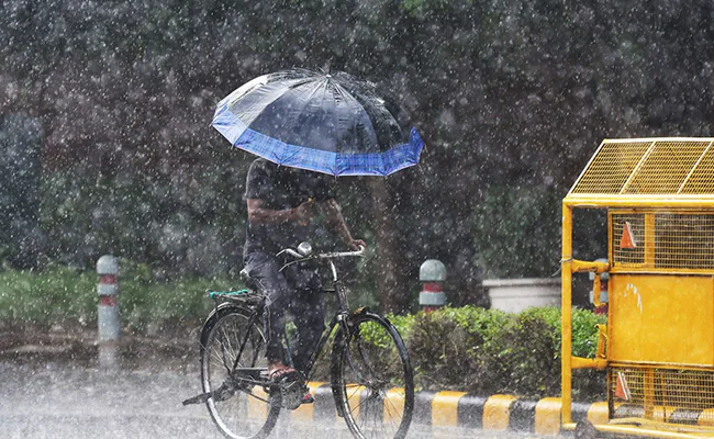 IMD Weather Forecast:दिल्ली-NCR में अभी नहीं थमेगी बारिश, यूपी-बिहार समेत इन राज्यों में अगले 5 दिन बरसेंगे बादल