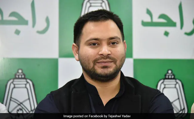 "अमित शाह का भाषण एक कॉमेडी शो लग रहा था", गृहमंत्री की रैली पर तेजस्वी यादव की टिप्पणी