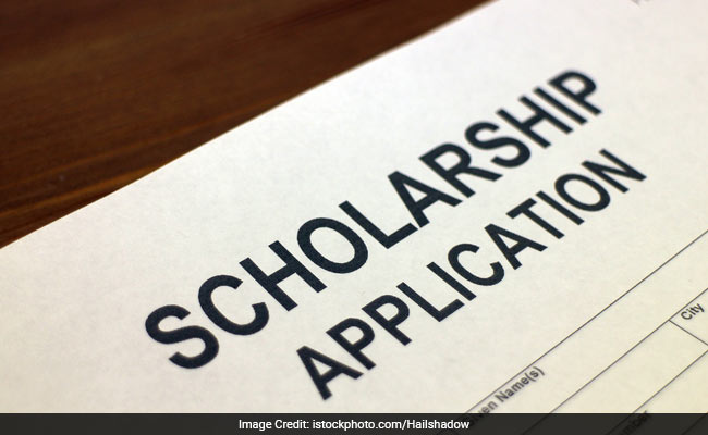 Scholarship for Girls: CBSE सिंगल गर्ल चाइल्ड स्कॉलरशिप के लिए आवेदन प्रक्रिया शुरू, हर महीने मिलेंगे 500 रुपये