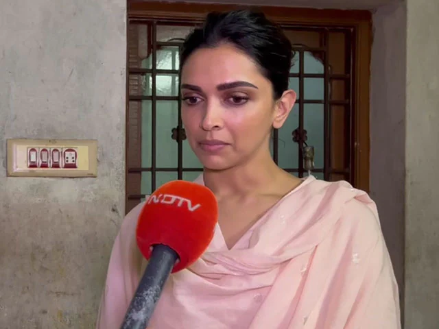 रैपिड फायर राउंड में Deepika Padukone ने बताया अपनी जिंदगी जीने का तरीका, देखें VIDEO