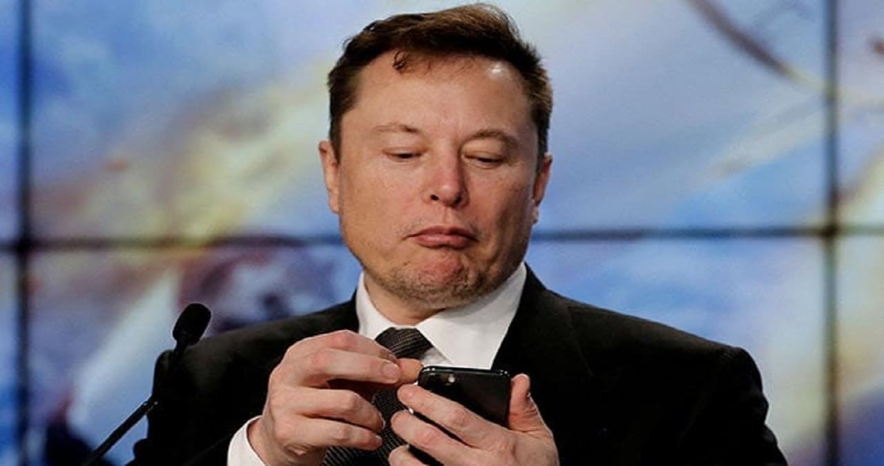 Elon Musk का Twitter को बुनियादी ढांचे की लागत में कटौती का आदेश, महत्वपूर्ण मौकों पर फेल हो सकता है Twitter!
