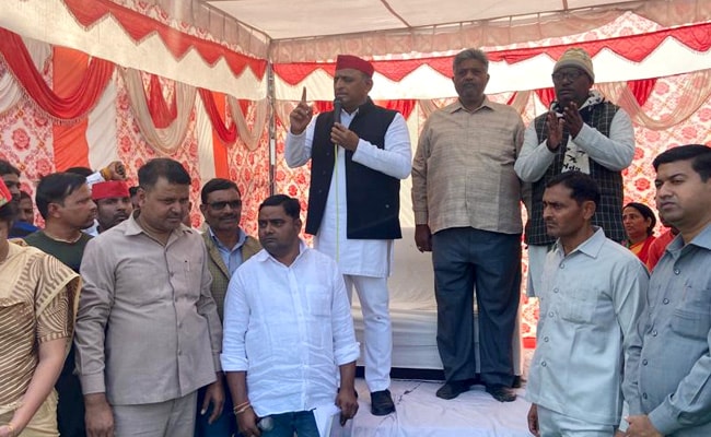 मैनपुरी प्रचार अभियान के दौरान अखिलेश यादव ने
