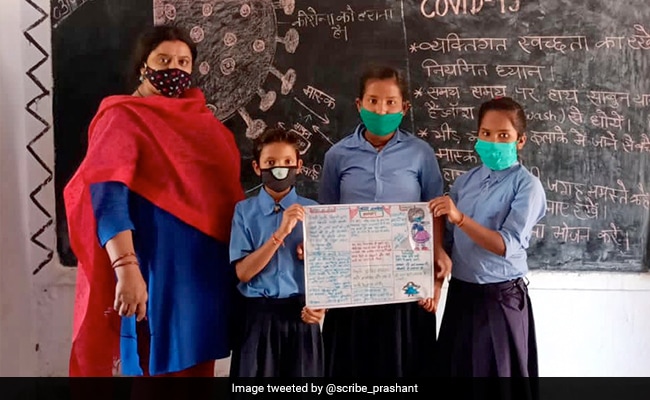 बिहार के स्कूली छात्रों ने किया कमाल! निकालते हैं अपना ख़ुद का अख़बार, हर ख़बर लिखते हैं