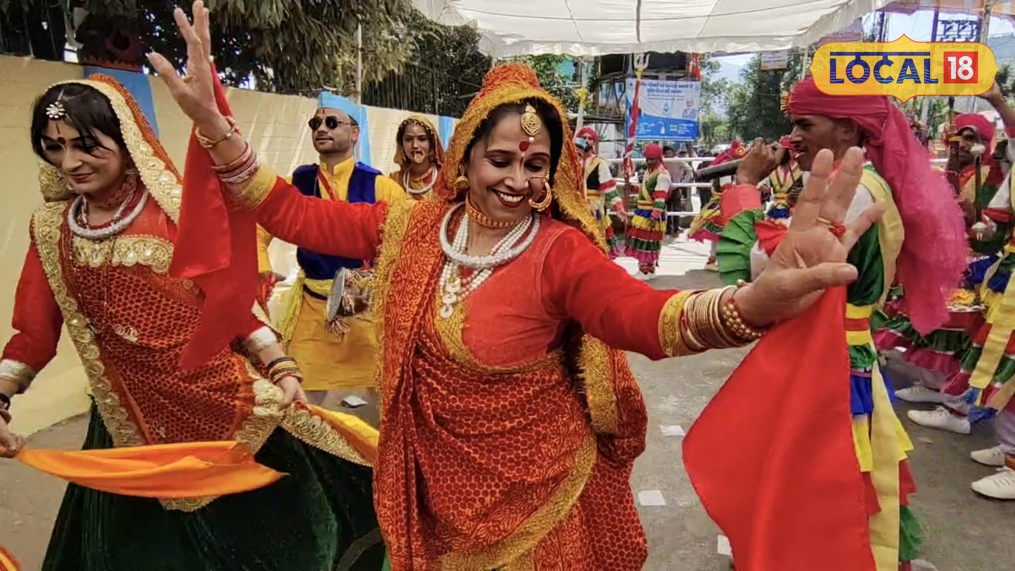 PM नरेंद्र मोदी के स्वागत की जबरदस्त तैयारी! 5 KM तक दिखेगी कुमाऊं की संस्कृति, 1000 छोलिया कलाकार पहुंचे पिथौरागढ़