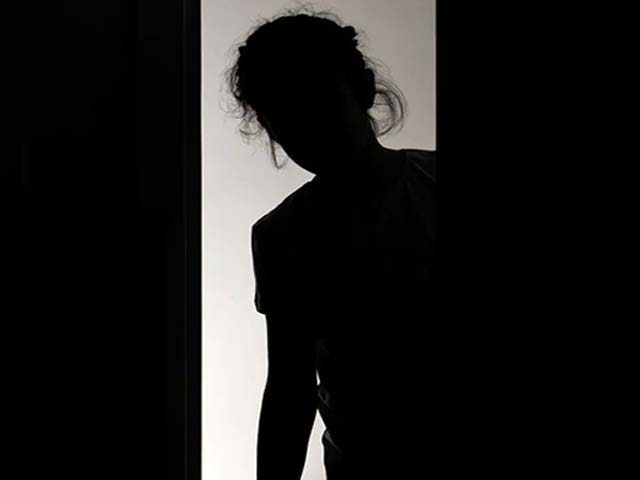 "46 के मास्‍टर जी का दिल 15 की स्‍टूडेंट पर आया, 'शादी' करने के आरोप में पहुंचे जेल