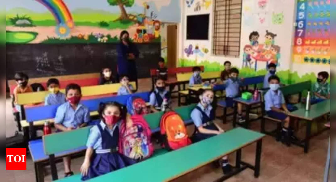 Delhi schools to reopen after winter break on Monday - Times of India