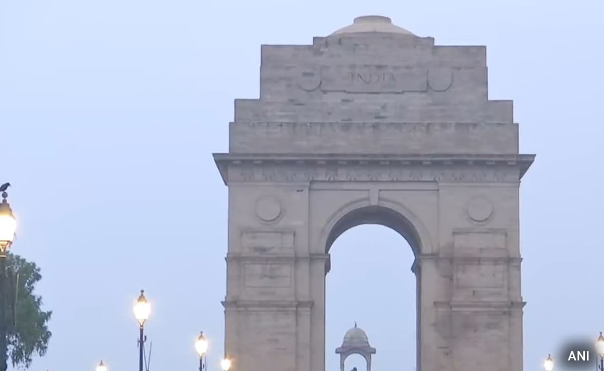 दिल्लीवालों ने ली कुछ