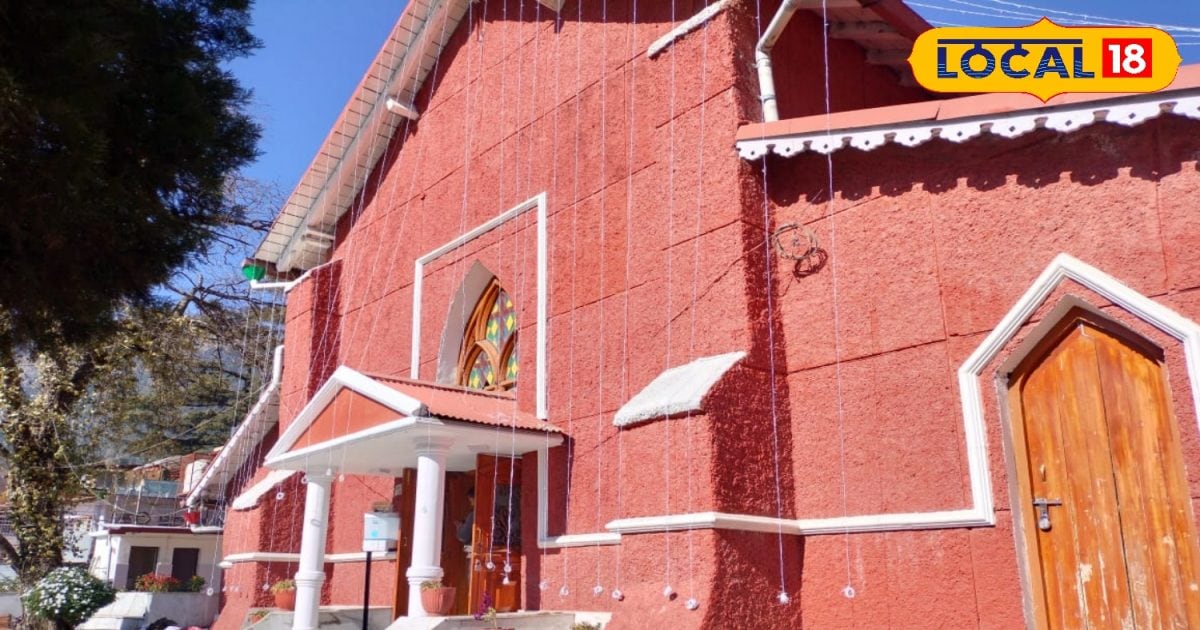 अंग्रेजों ने उत्तराखंड के इस शहर को दिया था 'छोटी विलायत' का दर्जा, पहाड़ी शहर में मौजूद हैं 18 चर्च
