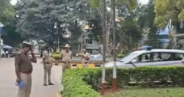 कर्नाटक में कई स्कूलों को मिली बम से उड़ाने की धमकी 
