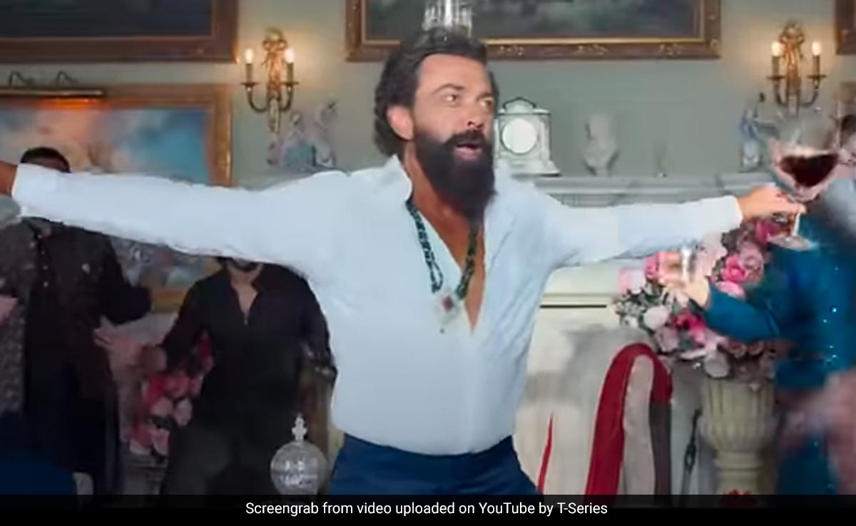 फिल्म ही नहीं लोगों के दिलों पर छाया एनिमल के अबरार का ईरानी गाना