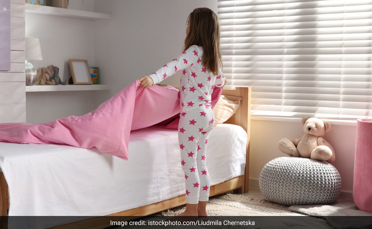 बच्चे को 10 साल का होने से पहले सिखाएं ये 7 जरूरी बातें, फिर हर कोई कहेगा वाह क्या काबिल औलाद है आपकी