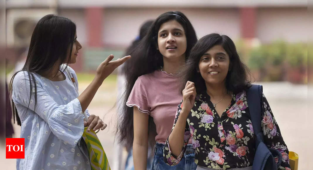 425 PhD degrees to be awarded during MU convocation, 15% rise from 2022-23 - Times of India
