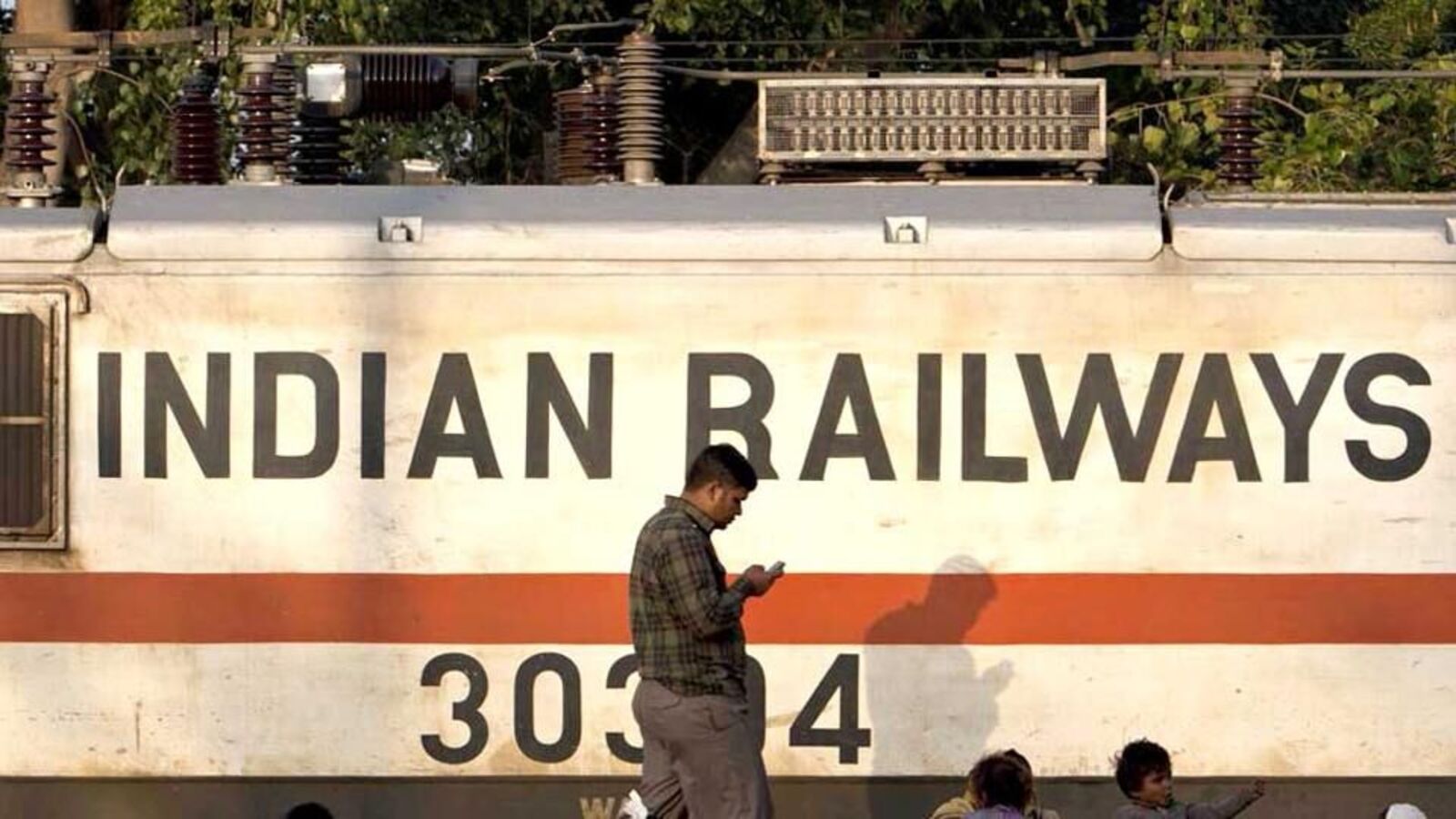 Indian Railways to recruit for 1646 Apprentice posts, apply from tomorrow