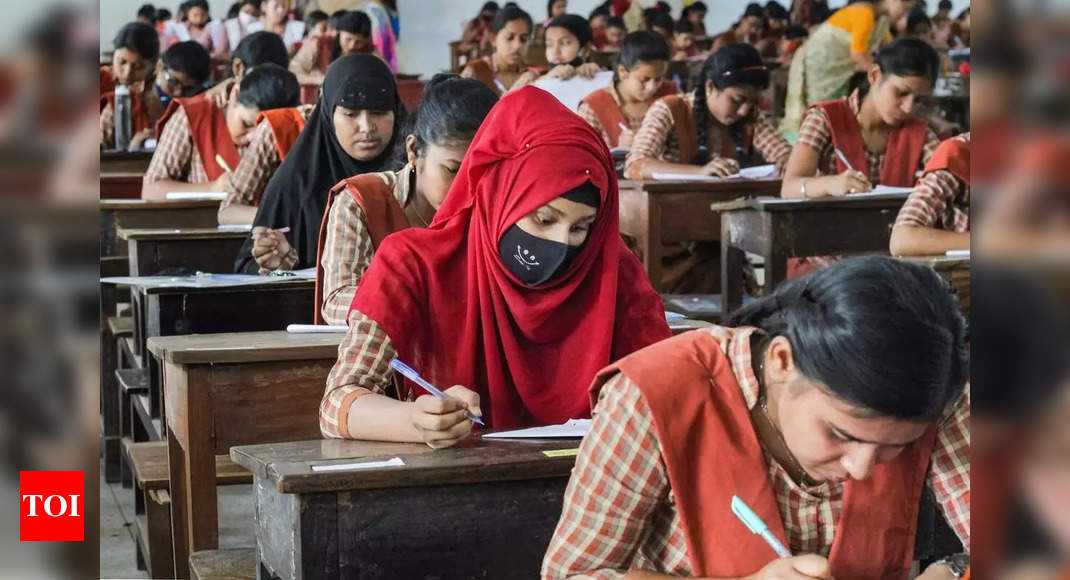 CBSE Board Exams 2024: Guidelines issued for Class 10 Hindi-A, Hindi-B exams | - Times of India