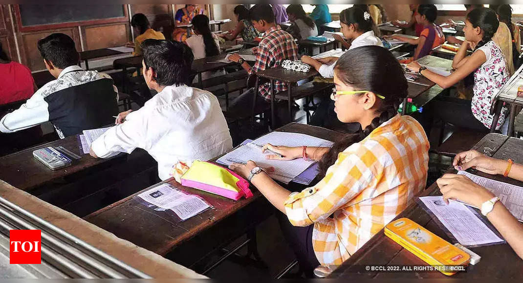 Government of Karnataka to Expand English Medium Instruction in State-Run Schools | - Times of India
