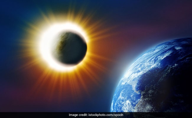 8 अप्रैल को सूर्य ग्रहण पर छा जाएगा अंधेरा, इन राज्यों के कई स्कूल रहेंगे बंद, बरतें आप भी सावधानी