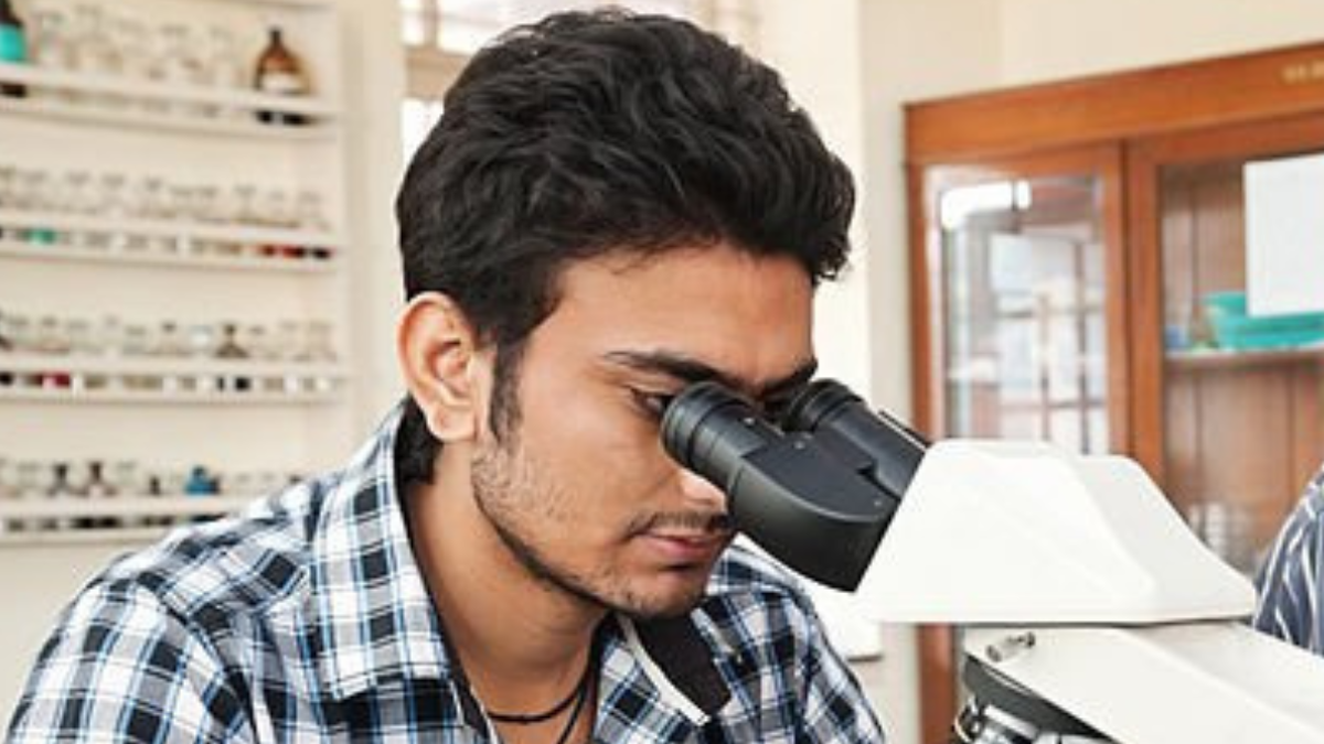 CBSE Board Exam 2024: दिल्ली शिक्षा निदेशालय का ऐलान, सीबीएसई 12वीं प्रैक्टिकल परीक्षा में अपसेंट छात्रों को मिलेगा एक और अवसर