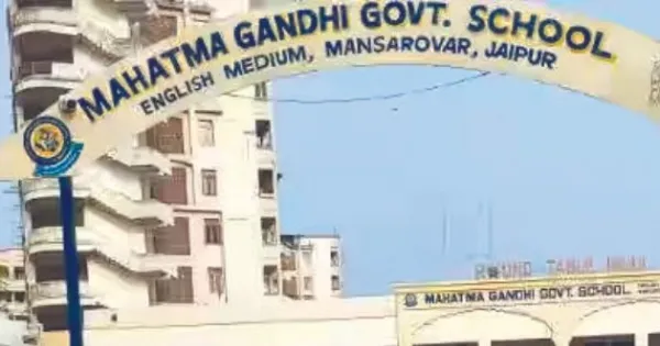 Mahatma Gandhi English Medium Schools का रिव्यू करने की बजाय व्यवस्थाएं सुधारने की दरकार