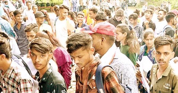 अब कॉलेजों में दो बार होंगे एडमिशन, दो बार प्लेसमेंट