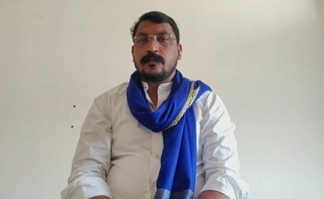 Exclusive: 10 दिन की कांवड़ यात्रा पर दिक्कत नहीं तो 20 मिनट की नमाज पर क्यों? जानें चंद्रशेखर आजाद ने ये बयान क्यों दिया