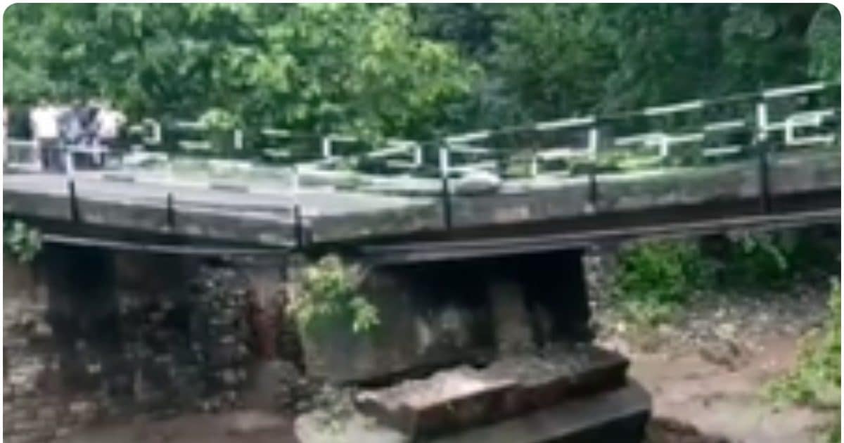 भारी बारिश से हाहाकार, अल्मोड़ा के पुल में आई दरार, कई गांवों से संपर्क टूटा