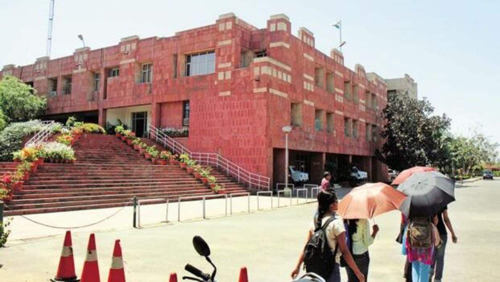 NIRF Rankings 2024: IISc Bengaluru tops university rankings, JNU ranks 2 | Mint