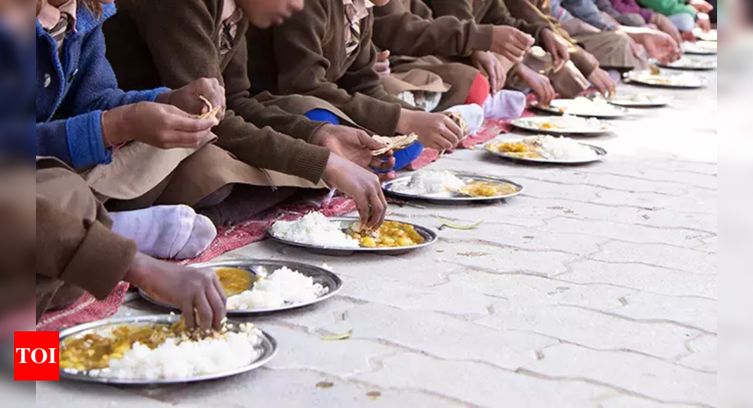 Why do Telangana students opt out of mid-day meals? - Times of India