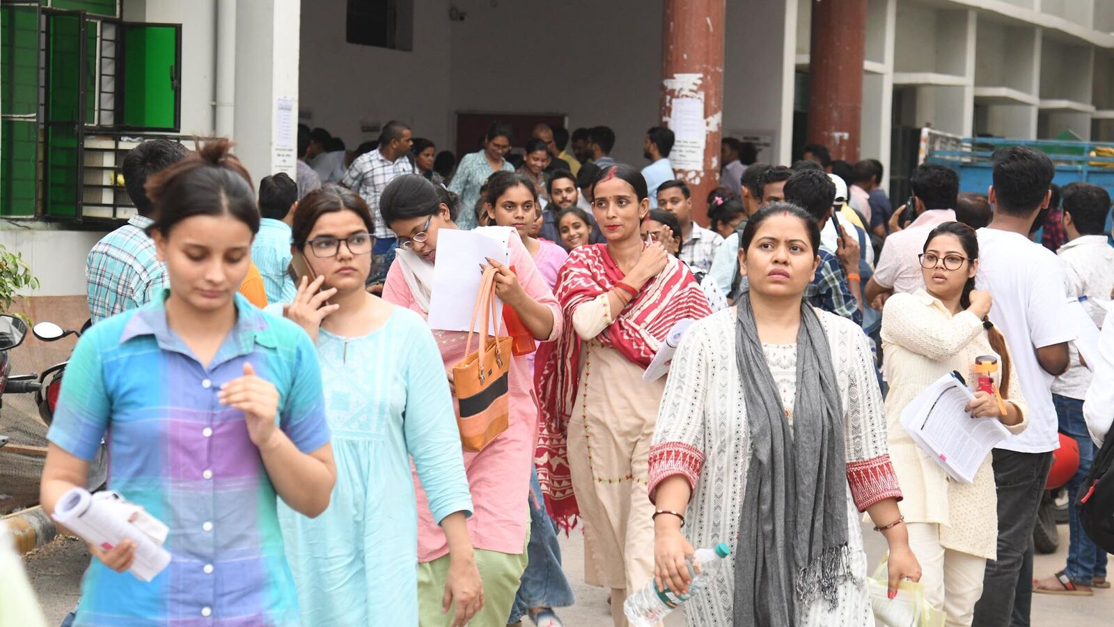 Admit card for REET 2025 have been released.