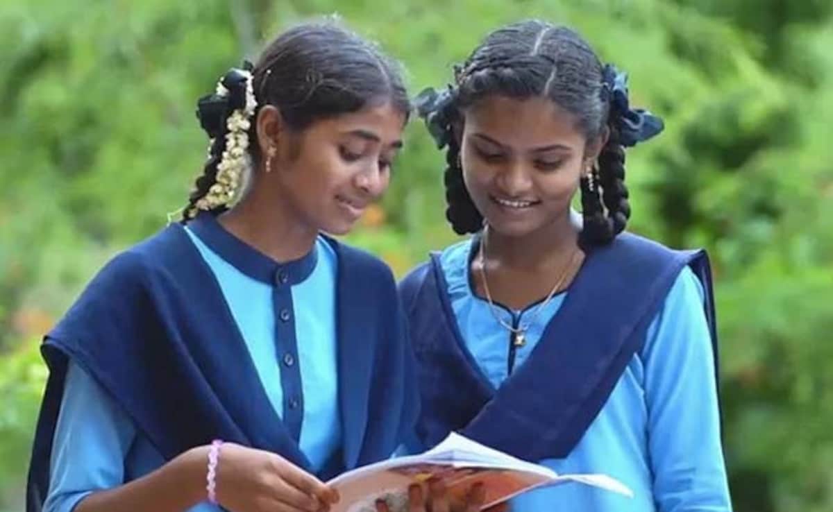 AP Inter Result 2025: एपी इंटर का रिजल्ट जारी, ndtv.in पर देखें सबसे पहले परिणाम