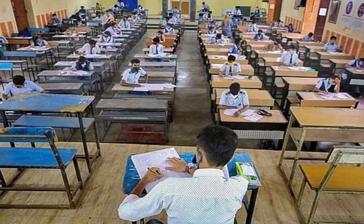 CBSE Special Exams: सीबीएसई स्पेशल बोर्ड परीक्षा का शेड्यूल जारी, 7अप्रैल से एग्जाम शुरू