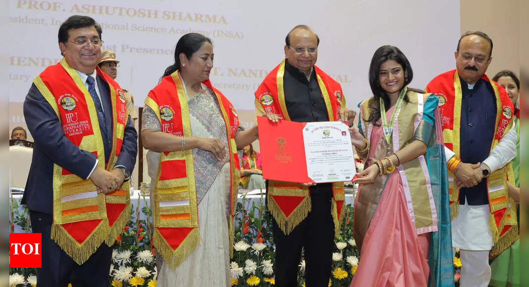 Delhi Lt. Governor announces Rs 500 crore budget for Narela educational hub at IP University convocation - The Times of India