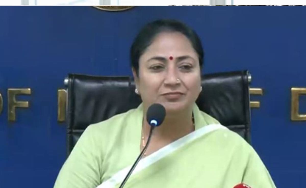 Delhi School Fees Hike: दिल्ली में नहीं चलेगी प्राइवेट स्कूलों की मनमानी, कैबिनेट ने दी फीस बिल को मंजूरी