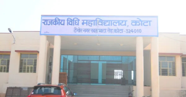 21 साल से एलएलएम नहीं,कैसे बनेंगे कानून के विशेषज्ञ